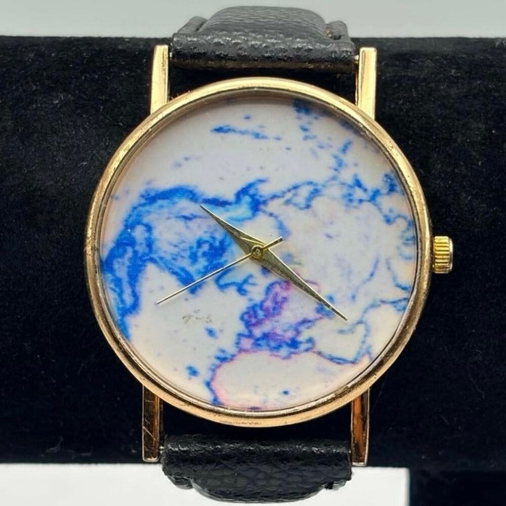Gold & Black Men’s Watch